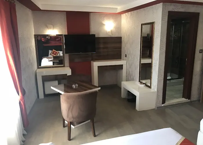 Hotel Ozcelik Salihli